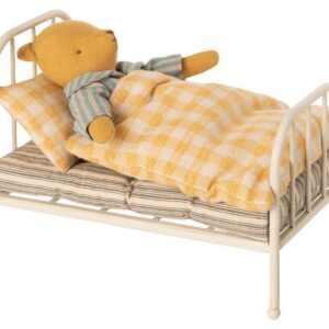 Vintage Bed – Teddy Jr
