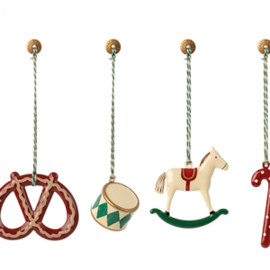 Metal ornament set – Peter`s Christmas