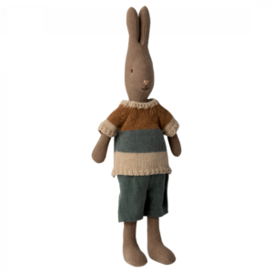 Rabbit size 2, Brown – Shirt and shorts